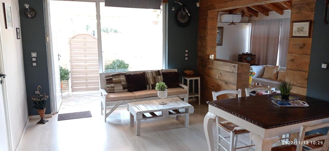 Alternative Country House 10 Minutes From Athens Airport أرتيميدا المظهر الخارجي الصورة